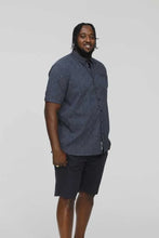 Load image into Gallery viewer, D555 Brody - 101503 - Navy print shirt with hidden button down collar and pocket