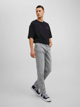 Load image into Gallery viewer, Jack & Jones Relaxed Fit Jeans