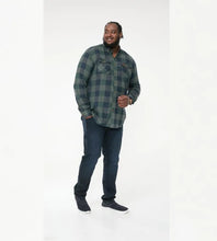 Load image into Gallery viewer, D555 Garfield -111609  - Navy-Green Check with two pockets
